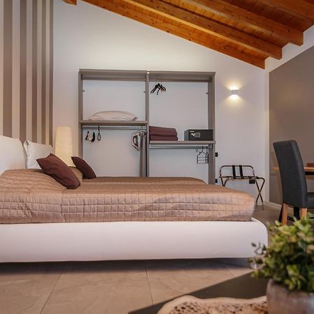 Bed and Breakfast Casa Ananda à Ferno Extérieur photo