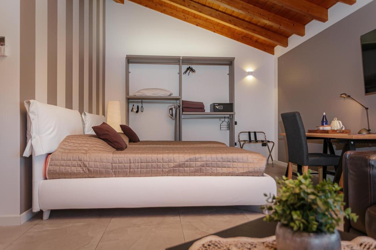 Bed and Breakfast Casa Ananda à Ferno Extérieur photo