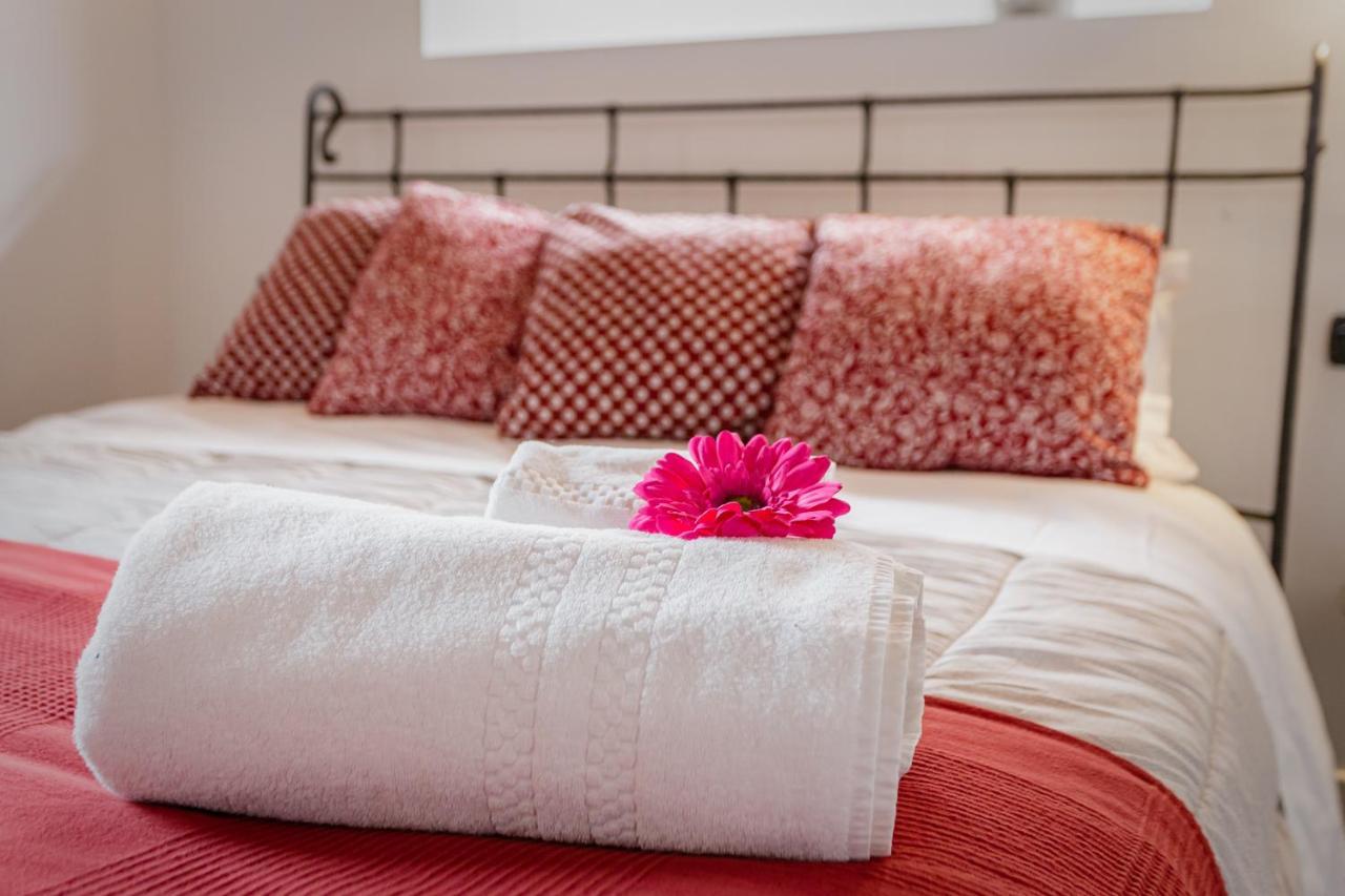 Bed and Breakfast Casa Ananda à Ferno Extérieur photo
