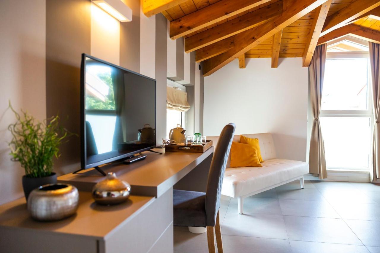 Bed and Breakfast Casa Ananda à Ferno Extérieur photo